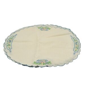 Vintage Linen Placemats Set of 8 Embroidered Floral Cottage Grandma